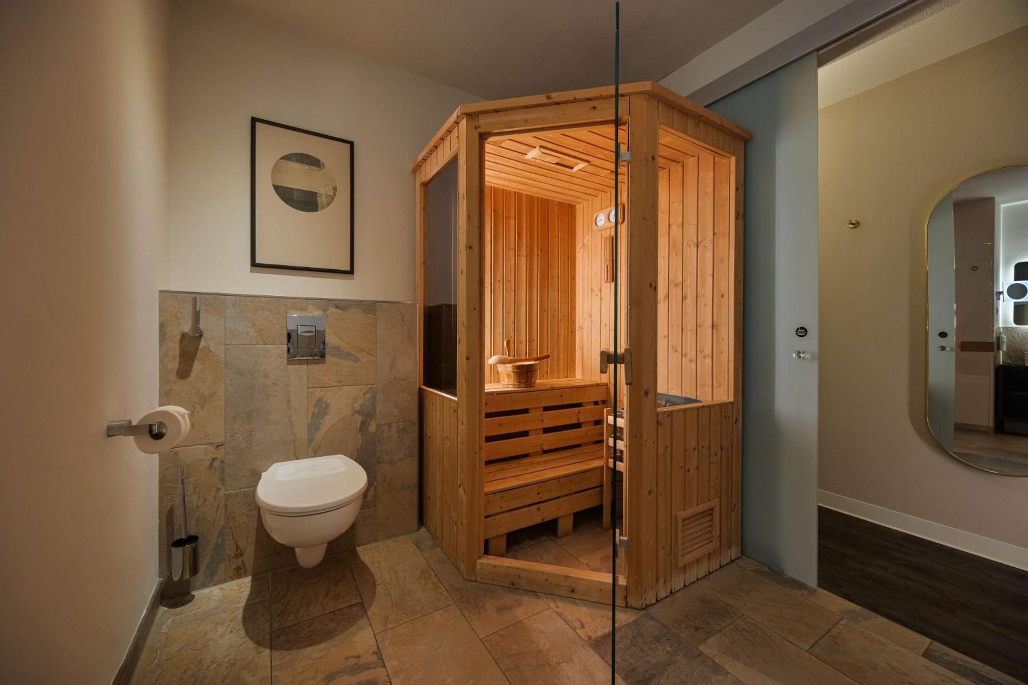 Superior Spa King Room Harbour View,1662408968:JPEG