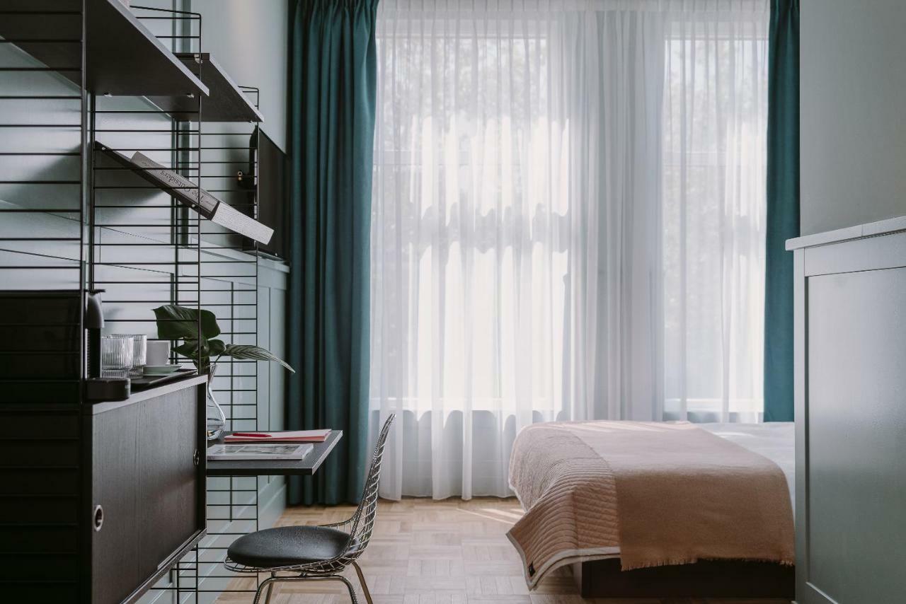 Double Room,843416369:JPEG